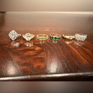 Elegant Gold and Silver Women's Ring Set